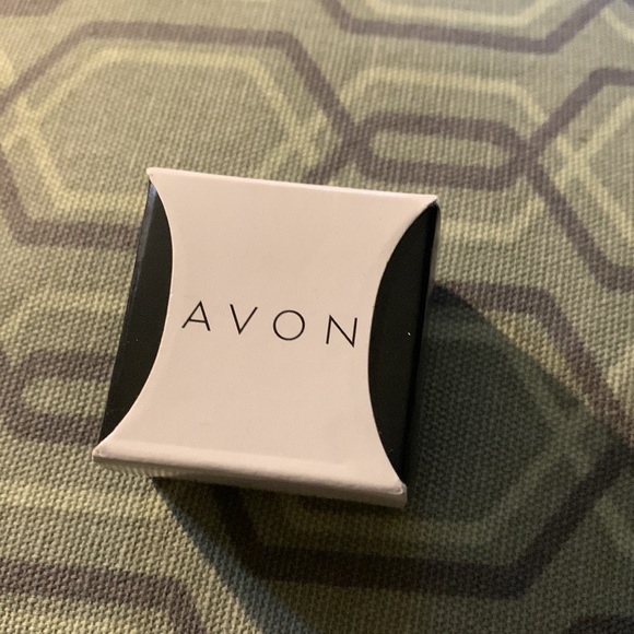 AVON - Two Hearts In One Necklace Set - Picture 3 of 4